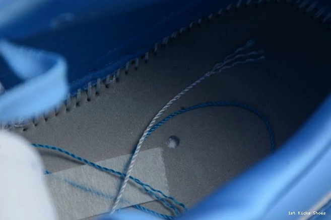 1st Kicks 1 Jordan UNC (W) Low AO9944-441 Air 0823